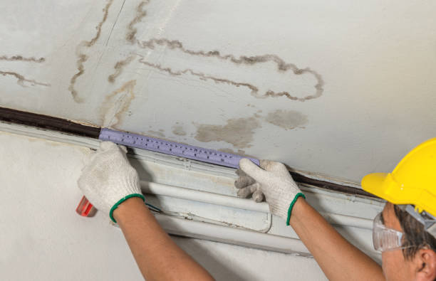 Reliable Burst Pipe Cleanup contractor in Vinton, OH by Water Damage Irwin